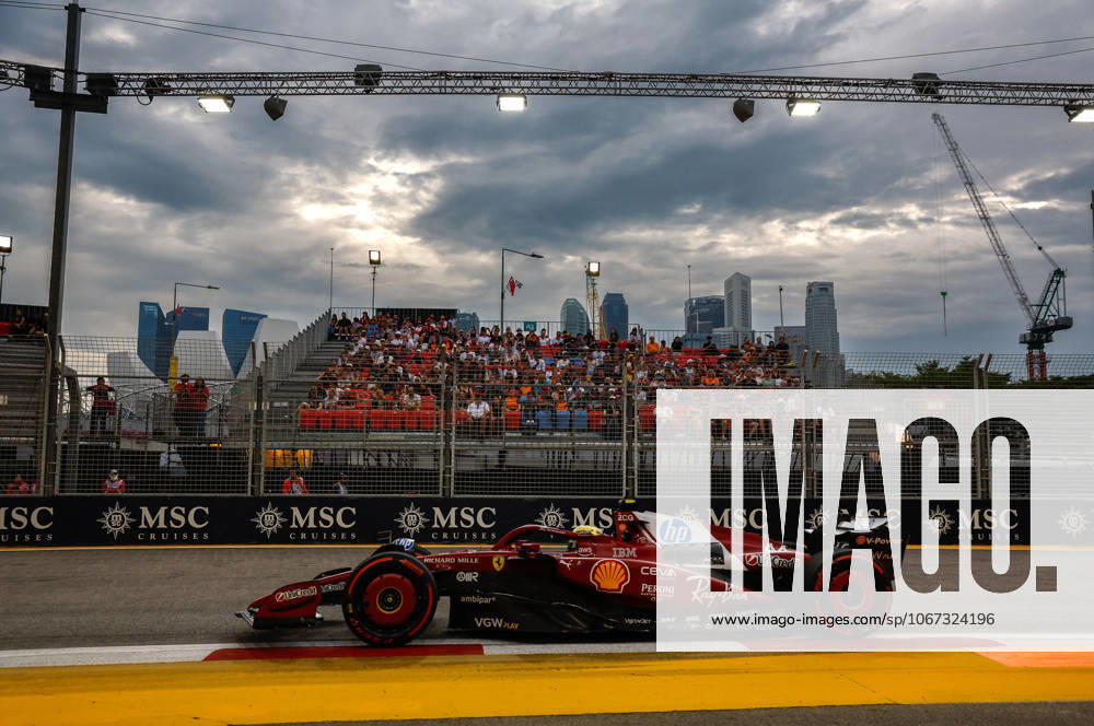 F1 - SINGAPORE GRAND PRIX 2025 44 HAMILTON Lewis (gbr), Scuderia Ferrari SF-25, action during the 2025 Formula 1 Singapore Grand Prix, 18th round of the 2025 FIA Formula One World Championship, WM, Weltmeisterschaft from October 3 to 5, 2025 on the Marina Bay Street Circuit, in Singapore - SingaporeSingapore