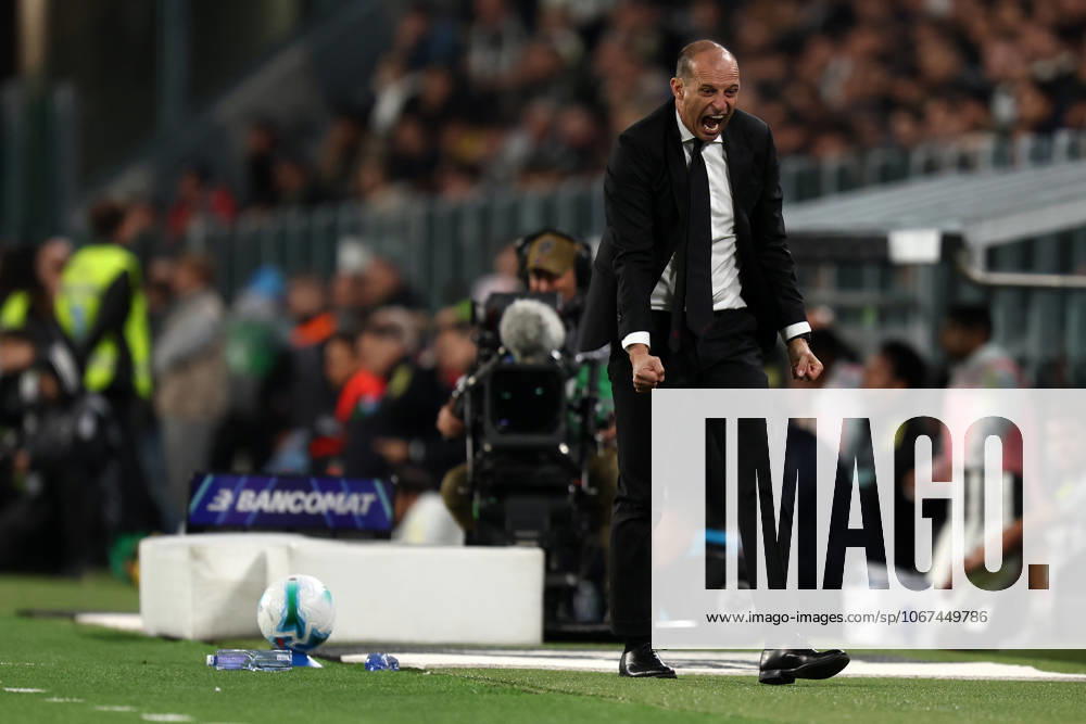 Juventus Fc - Ac Milan Massimiliano Allegri, head coach of Ac Milan yells during the Serie A match beetween Juventus Fc and Ac Milan at Allianz Stadium on October 5, 2025 in Turin, Italy . Torino Allianz Stadium Italy