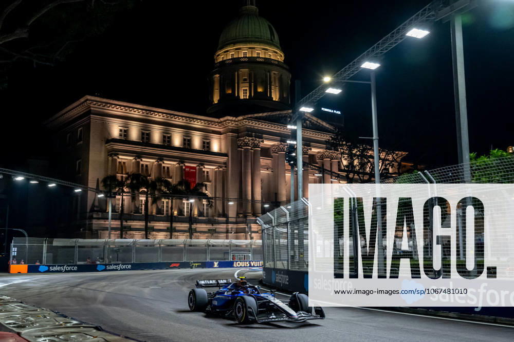 MARINA BAY, SINGAPORE: Carlos Sainz, racing for the Williams Racing team during the 2025 Formula 1 Singapore Grand Prix at the Marina Bay Street Circuit in Marina Bay, Singapore