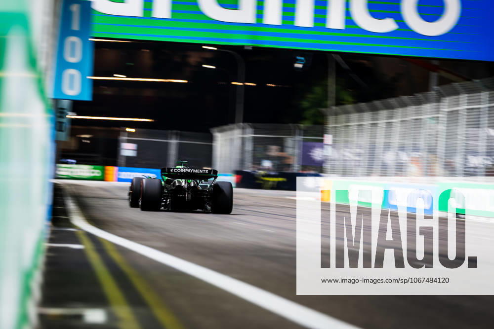 Nico Hulkenberg of Germany and Stake F1 Team Kick Sauber during qualifying Formula One Singapore Grand Prix. Singapore Singapore - ZUMAs197 20251004_aaa_s197_1226