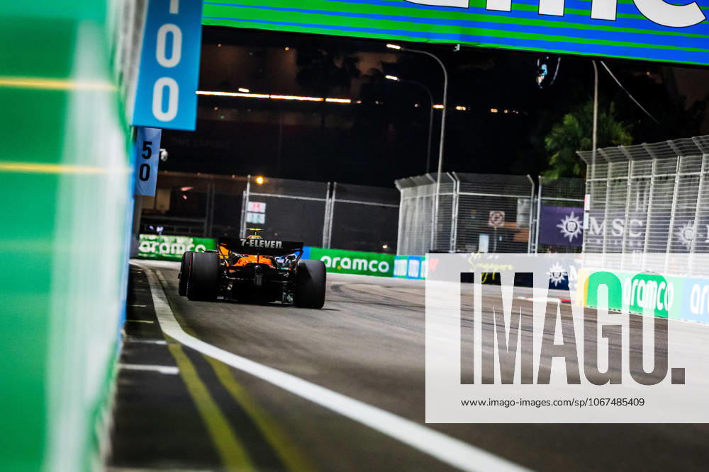 Lando Norris of Great Britain and McLaren F1 Team during qualifying Formula One Singapore Grand Prix. Singapore Singapore - ZUMAs197 20251004_aaa_s197_1232