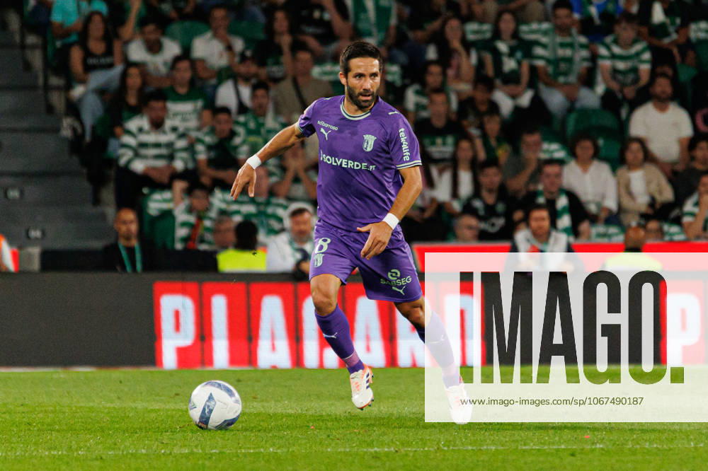 Joao Moutinho seen during Liga Portugal game between teams of Sporting CP and SC Braga at Estadio Jose Alvalade (Luis Loureiro Ball Raw Images) Lisbon Estadio Jose Alvalade Portugal