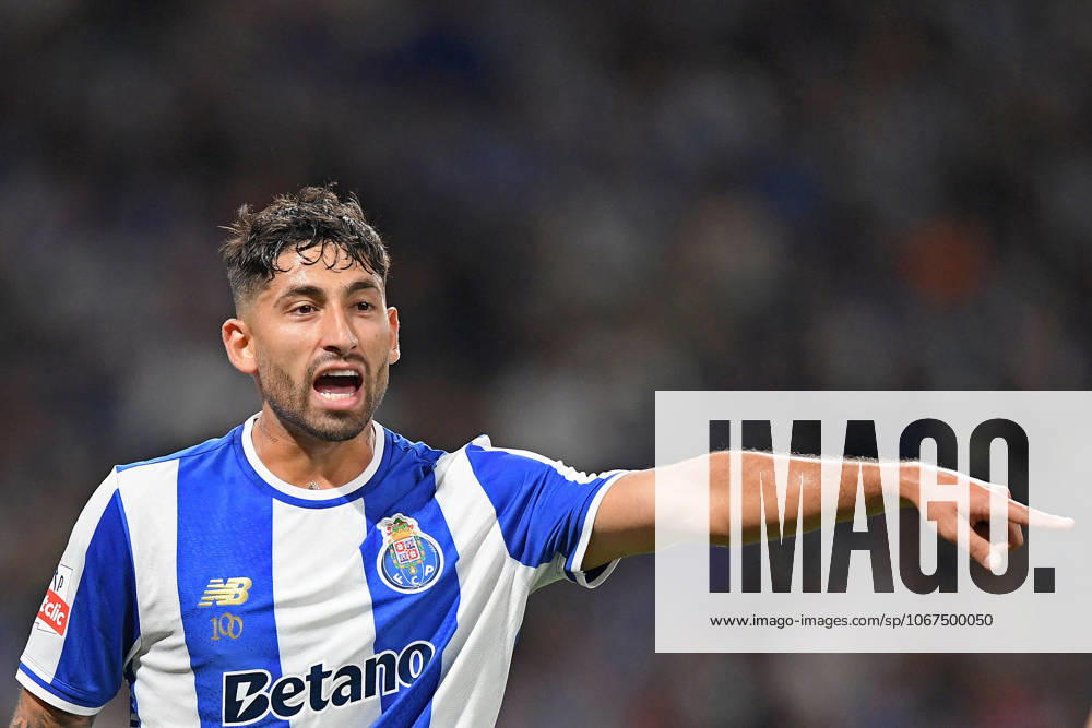 5th October 2025: Dragao Stadium, Porto, Portugal: Premiera Liga of Portugal, FC Porto versus SL Benfica: Alan Varela of FC Porto gestures DanielxCastro Content restricted for UK based newspaper