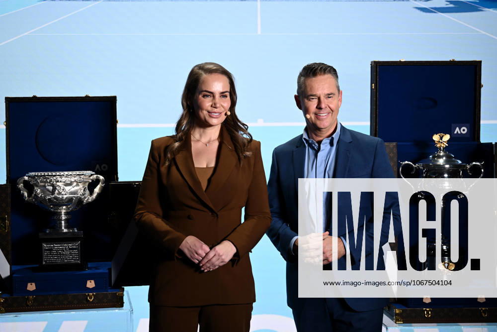 AUSTRALIAN OPEN TENNIS LAUNCH, Channel 9 tennis commentators Jelena Dokic (left) and Todd Woodbridge pose for a photo during the launch of the 2026 Australian Open tennis tournament, in Melbourne, Tuesday, October 7, 2025. ( NO ARCHIVING MELBOURNE VICTORIA AUSTRALIA