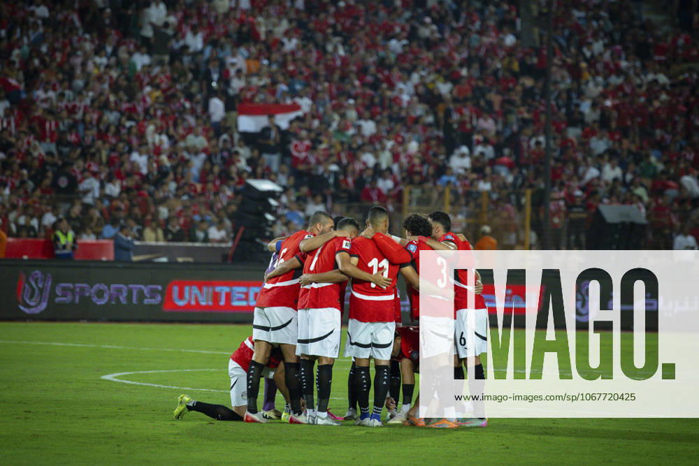 Egypt Wins Crucial Qualifier The Pharaohs team photo before the match between Egypt vs Guniea-Bissau in the FIFA World Cup, WM, Weltmeisterschaft, Fussball 2026 CAF Qualifiers - Group A at Cairo Stadium, Cairo, Egypt Cairo Cairo Egypt
