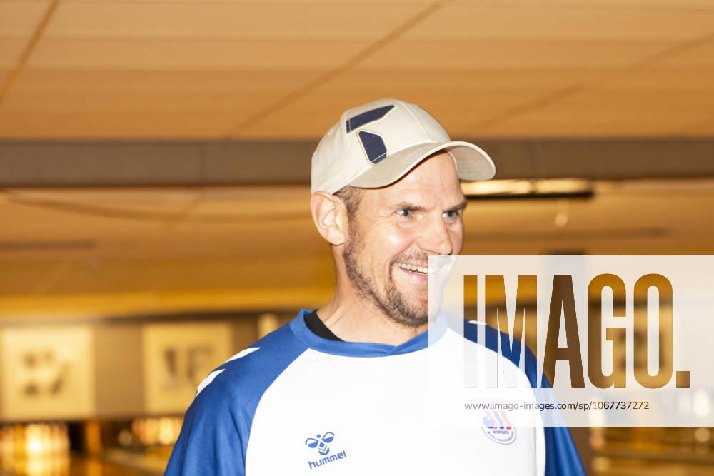 Celebrity Bowling Invitational 2025 Oslo 20251013 Olaf Tufte during the celebrity bowling championship at The Lucky Bowl in Veitveit on Monday Photo Annika Byrde NTB Oslo Norway RESTRICTED USE FOR BETTING COMPANIES