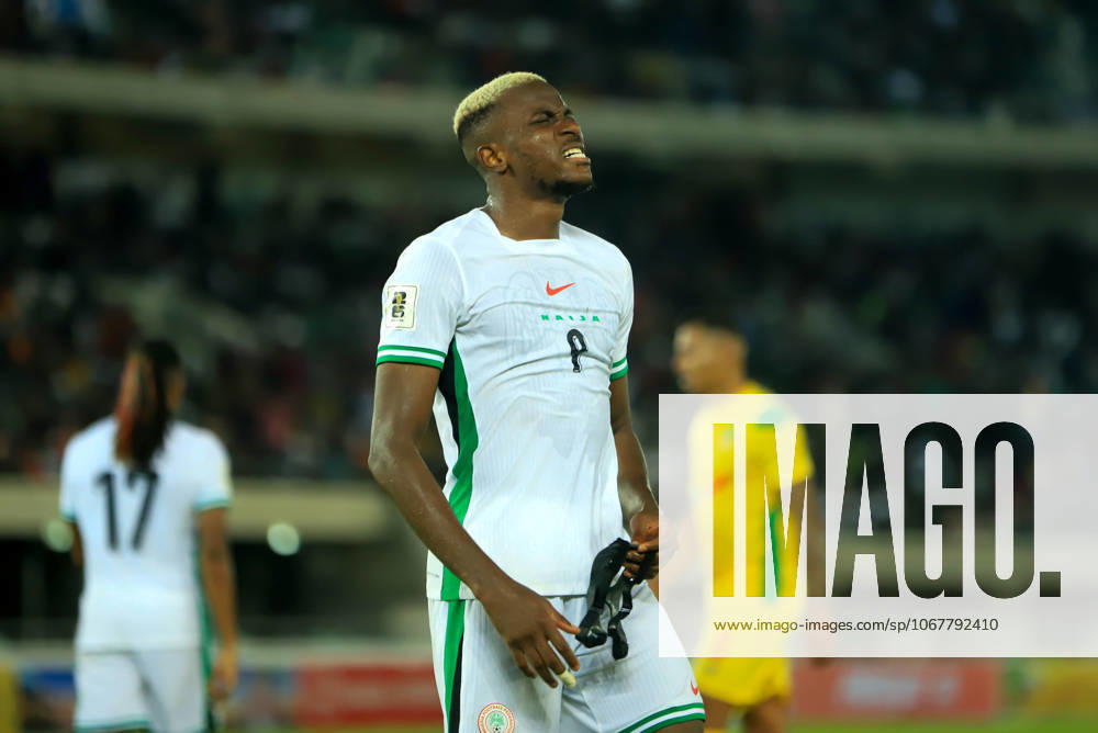 Victor Osimhen of Nigeria during the 2026 FIFA World Cup, WM, Weltmeisterschaft, Fussball qualifier match between Super Eagles of Nigeria and Benin Republic at Godwill Akpabio Stadium on October 14, 2025 in Uyo, Nigeria. Photo by Nsidibe Akpan
