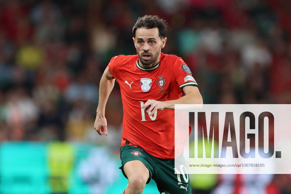 POR: Portugal v Hungary. World Cup Qualifiers match. Bernardo Silva of Portugal during the World Cup Qualifiers match between Portugal and Hungary national teams played at Jose Alvalade Stadium on October 14, 2025 in Lisboa, Portugal.