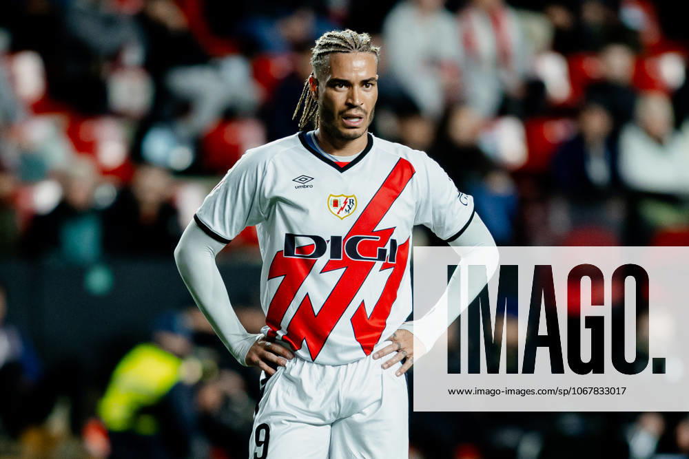 Rayo Vallecano vs RCD Espanyol - LaLiga EA Sports - 04 04 2025 Raul de Tomas of Rayo Vallecano during the LaLiga EA Sports match between Rayo Vallecano and RCD Espanyol at Estadio de Vallecas on April 04, 2025 in Madrid, Spain. Madrid Spain