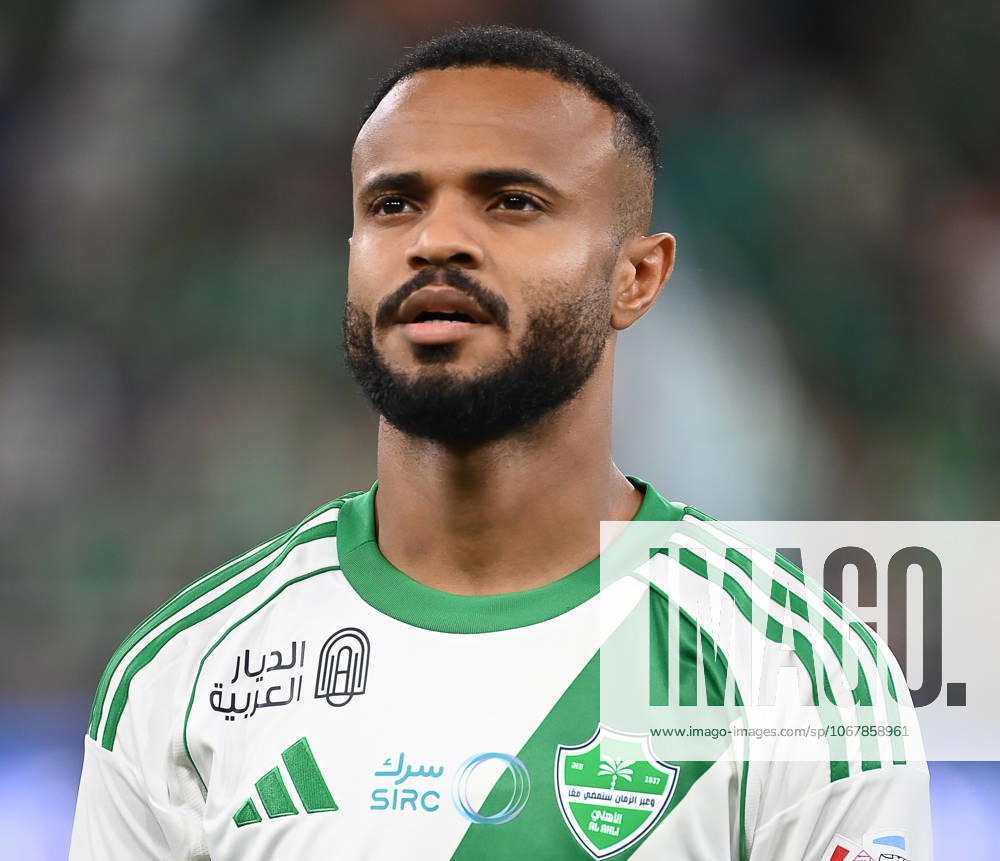 Saudi Pro League Match Al Ahli SFC vs Al Shabab FC JEDDAH, SAUDI ARABIA - OCTOBER 17: Ali Majrashi during the Saudi Pro League match between Al Ahli and Al Shabab at King Abdullah Sports City on October 17, 2025 in Jeddah, Saudi Arabia.