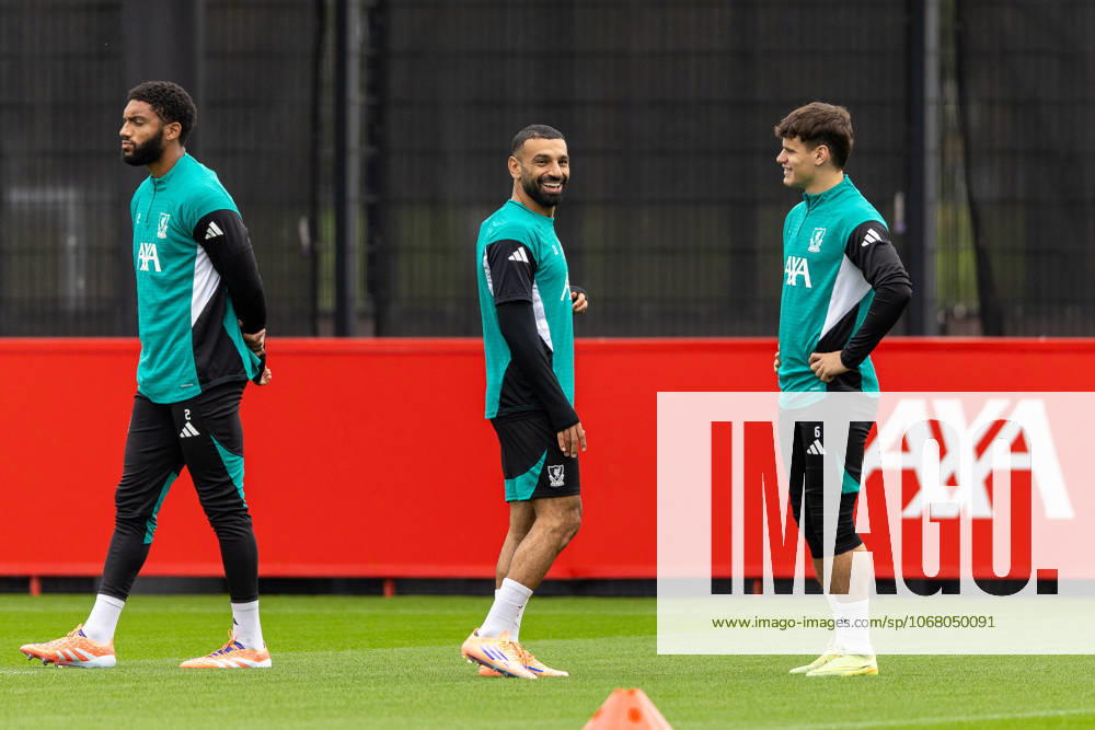 Football - UEFA Champions League - Eintracht Frankfurt v Liverpool FC LIVERPOOL, ENGLAND - Tuesday, October 21, 2025: Liverpool s Mohamed Salah during a training session at the AXA Training Centre ahead of the UEFA Champions League match between Eintracht Frankfurt and Liverpool FC. (Photo by Jessica Hornby Propaganda)