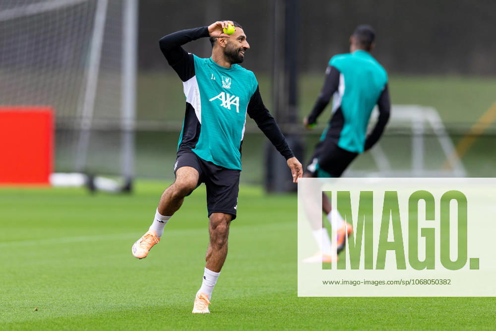 Football - UEFA Champions League - Eintracht Frankfurt v Liverpool FC LIVERPOOL, ENGLAND - Tuesday, October 21, 2025: Liverpool s Mohamed Salah during a training session at the AXA Training Centre ahead of the UEFA Champions League match between Eintracht Frankfurt and Liverpool FC. (Photo by Jessica Hornby Propaganda)