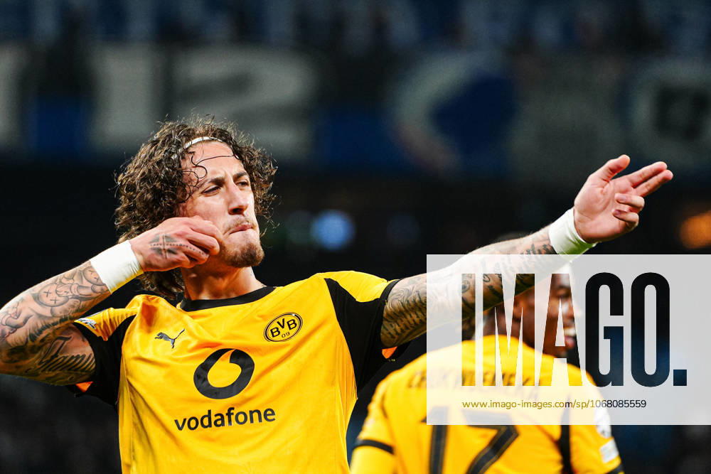 Goal celebration after scoring 1 4 Fabio Silva Borussia Dortmund, 21 DEN, FC Copenhagen vs Borussia Dortmund, Football, UEFA Champions League, Matchday 3, 2025 2026 season, 21 10 2025 DEN, FC Copenhagen vs Borussia Dortmund, Football, UEFA Champions League, Matchday 3, 2025 2026 season, 21 10 2025 Copenhagen