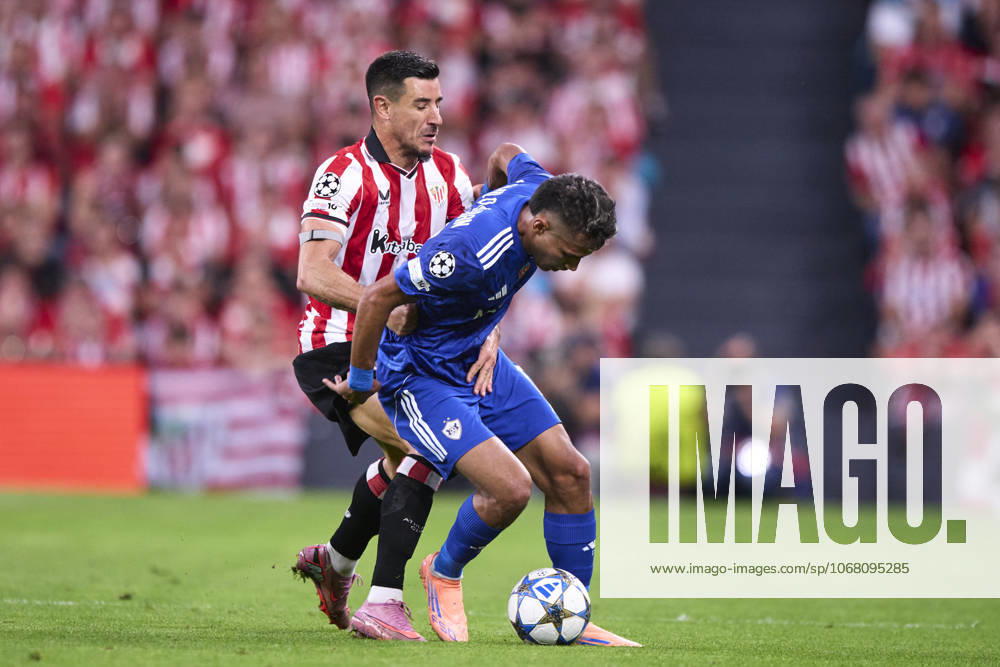 ESP: Athletic Club - Qarabag FK,. UEFA Champions League. Matchday 3. Yuri Berchiche of Athletic Club, Camilo Duran of Qarabag FK during the UEFA Champions League match, between Athletic Club and Qarabag FK, matchday 3, played at San Mames Stadium on October 22, 2025 in Bilbao, Spain. kpng