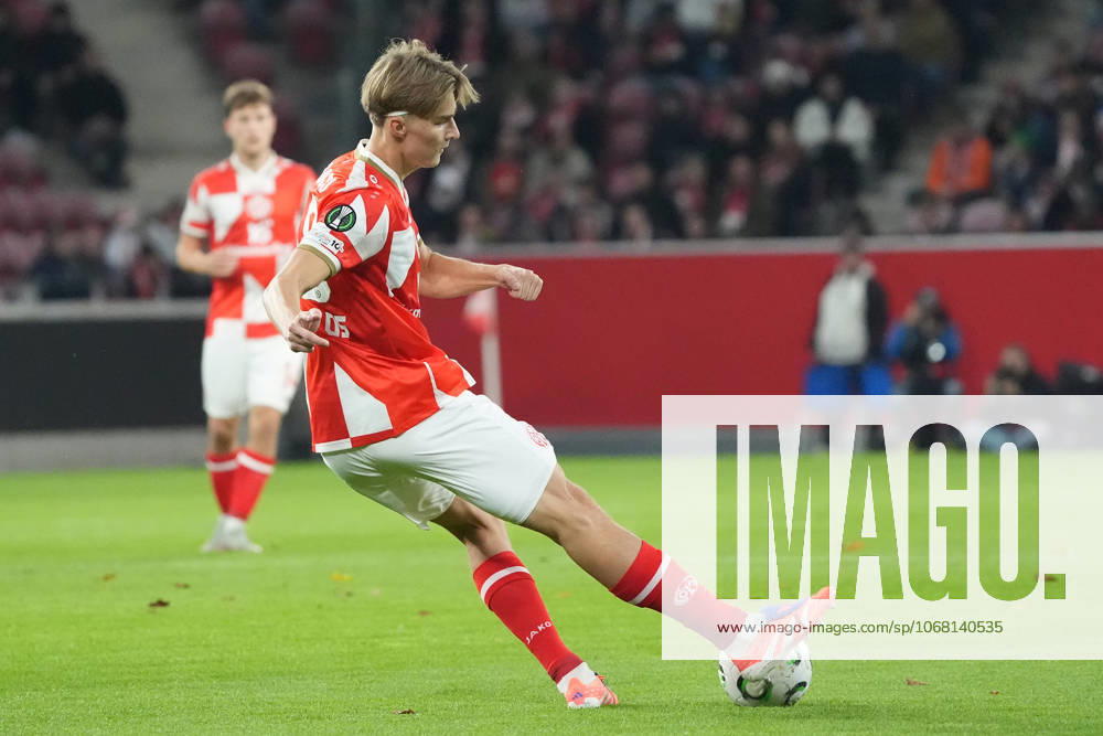 Kacper Potulski 1 FSV Mainz 05, 48 23 10 2025 1 FSV Mainz 05 vs Zrinjski Mostar, MEWA Arena, Europa Conference League