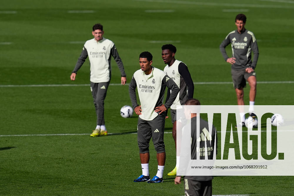 Jude Bellingham during the Real Madrid training session ahead their upcoming Spanish League, LaLiga EA Sports, football match against FC Barcelona, Barca at Ciudad Deportiva Real Madrid on October 25, 2025, in Valdebebas, Madrid, Spain. Valdebebas Spain - ZUMAa181 20251025_zaa_a181_061