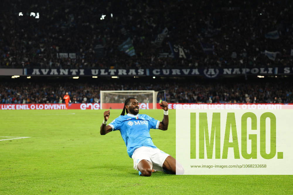 Goal the Frank Anguissa of SSC Napoli During the 2025 26 Italian Serie A football match between SSC Napoli and Internazionale Milano at the Diego Armando Maradona Stadium in Naples on October 25, 2025...Pictured: Napoli ITALIA - ZUMAs236 20251025_aap_s236_107