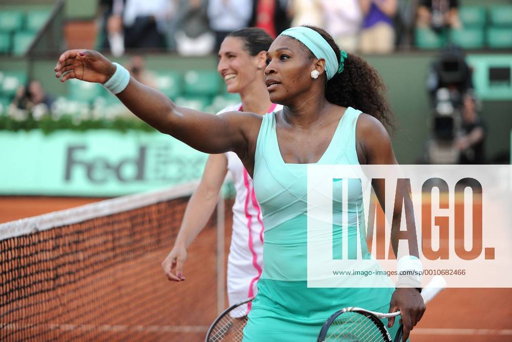 Virginie Razzano (France) vs Serena Williams (USA) TENNIS : Roland Garros - Jour 3 - Paris - 29 05 2012 Bouyer Tennismag Panoramic