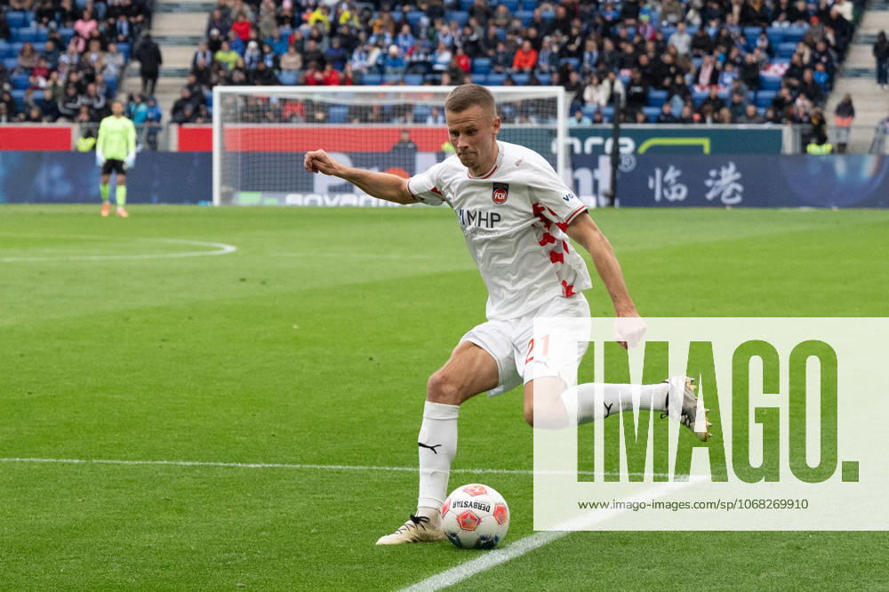 Adrian Beck FC Heidenheim, 21 GER, TSG 1899 Hoffenheim vs 1 FC Heidenheim, Football, Men, 1 Bundesliga, Matchday 8, Season 2025 2026, 25 10 2025, DFL DFB REGULATIONS PROHIBIT ANY USE OF PHOTOGRAPHS AS IMAGE SEQUENCES AND OR QUASI VIDEO, GER, TSG 1899 Hoffenheim vs 1 FC Heidenheim, Football, Men, 1 Bundesliga, Matchday 8, Season 2025 2026, 25 10 2025 Sinsheim