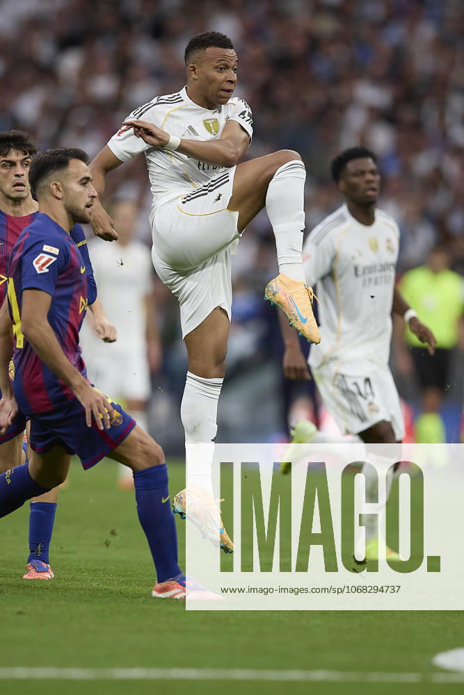 Kylian Mbappe (Real Madrid CF) seen in action during the LaLiga EA Sports match between Real Madrid v FC Barcelona, Barca at Santiago Bernabà u on October 26, 2025 in Madrid, Spain. (Photo by Manu Reino DeFodi Images) Kylian Mbappe Real Madrid CF seen in action during the LaLiga EA Sports match between Real Madrid v FC Barcelona at Santiago Bernabà u on October 26, 2025 in Madrid, Spain Photo by Manu Reino DeFodi Images