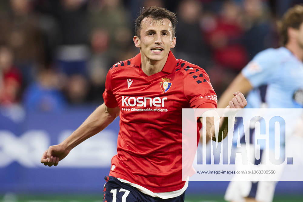 Ante Budimir of CA Osasuna celebrates after scoring the team s first goal during the LaLiga EA Sports match between CA Osasuna and RC Celta de Vigo at El Sadar on October 26, 2025, in Pamplona, Spain. Pamplona SPAIN - ZUMAa181 20251026_zaa_a181_228