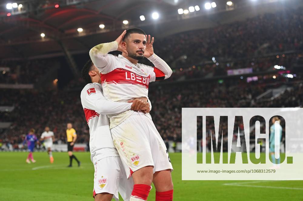 Goal celebration Deniz UNDAV VFB Stuttgart after scoring 2 1 with Tiago TOMAS VFB Stuttgart , Cheering,Joy,Enthusiasm, Action, Soccer 1 Bundesliga Season 2025 2026, 8 Matchday, Matchday08 VfB Stuttgart 1 FSV Mainz 05 2 1 on 26 10 2025 MHP ARENA