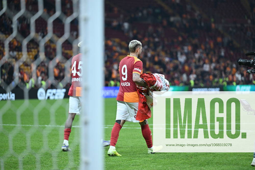 Galatasaray v Goztepe - Turkish Super Lig ISTANBUL, TURKIYE - OCTOBER 26: Mauro Icardi of Galatasaray celebrates after the Turkish Super Lig week 10 football match between Galatasaray and Goztepe at RAMS Park Stadium in Istanbul, Turkiye on October 26, 2025. Abdulhamid Hosbas Anadolu Istanbul Turkey. Editorial use only. Please get in touch for any other usage.