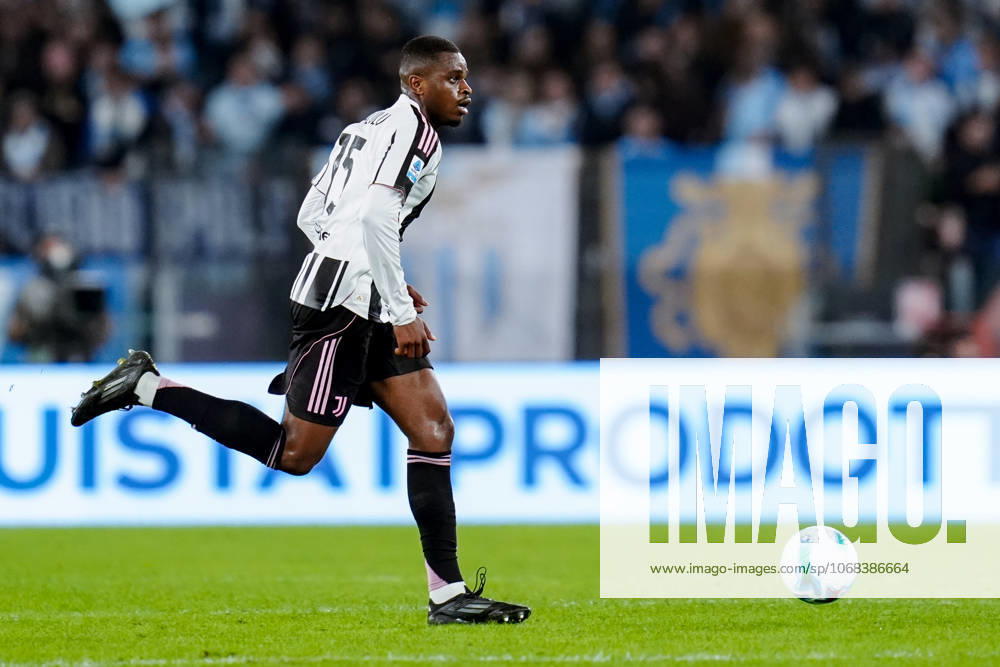 SS Lazio v Juventus FC - Serie A Enilive Pierre Kalulu of Juventus FC in action during the serie Serie A Enilive match between SS Lazio and Juventus FC at Olimpico on October 26, 2025 in Rome, Italy Rome Stadio Olimpico Lazio Italy
