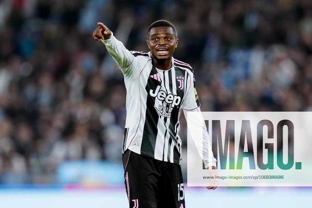 SS Lazio v Juventus FC - Serie A Enilive Pierre Kalulu of Juventus FC gestures during the serie Serie A Enilive match between SS Lazio and Juventus FC at Olimpico on October 26, 2025 in Rome, Italy Rome Stadio Olimpico Lazio Italy