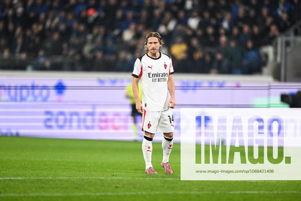 CALCIO - Serie A - Atalanta BC vs AC Milan Luka Modric of AC Milan look on during the Italian Serie A football match between Atalanta BC and AC Milan on 28 of October 2025 at Gewiss stadium in Bergamo, Italy Bergamo Italy