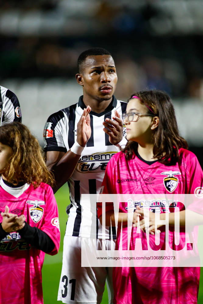 Liga Portugal 2: Portimonense - Torreense Portimao, Portugal - 30 10 2025: Liga Portugal 2 Meu Super 9th round match between SC Portimonense and SCU Torreense at Estadio Municipal de Portimao 31 Portimonense defender, Ney Silva Mandatory Credit: Toby Tande Avant Sports Agency Portimao Estadio Municipal de Portimao Portugal