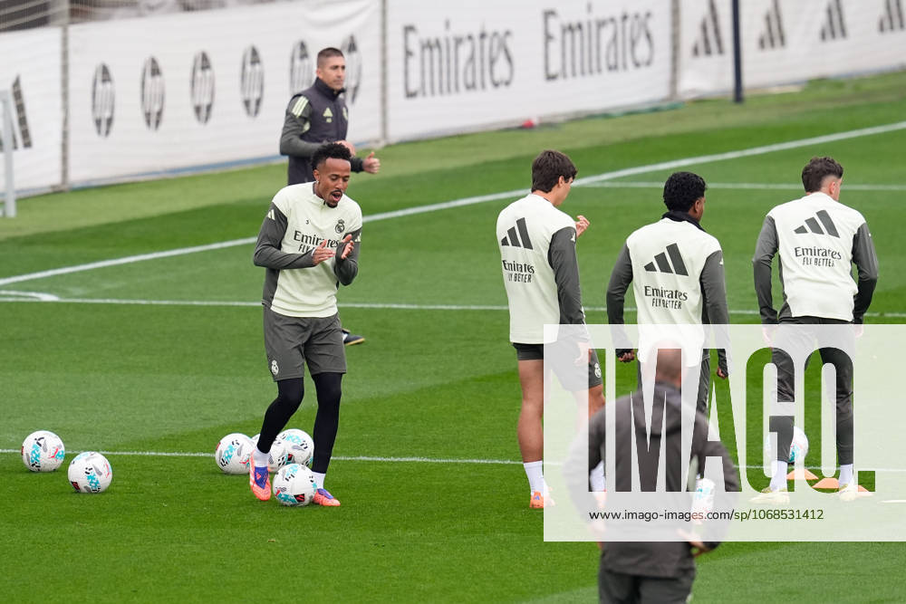 Eder Militao during the training day of Real Madrid ahead the Spanish League, LaLiga EA Sports, football match against Valencia CF at Ciudad Deportiva Real Madrid on October 31, 2025, in Valdebebas, Madrid, Spain. Valdebebas Spain - ZUMAa181 20251031_zaa_a181_032