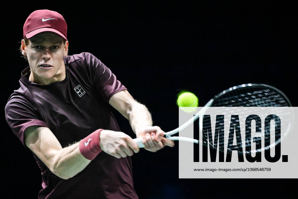 Jannik SINNER of Italy during the fifth day of the Rolex Paris Masters 1000 tennis tournament at Accor Arena on October 31, 2025 in Nanterre near Paris, France. Nanterre France - ZUMAm308 20251031_zsp_m308_028