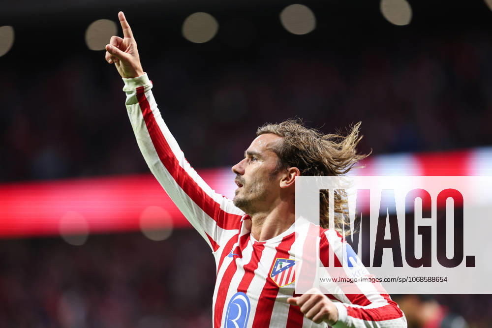 Antoine Griezmann of Atletico de Madrid celebrates a goal during the Spanish League, LaLiga EA Sports, football match played between Atletico de Madrid and Sevilla FC at Riyadh Air Metropolitano stadium on November 01, 2025, in Madrid, Spain. Madrid SPAIN - ZUMAa181 20251101_zaa_a181_166