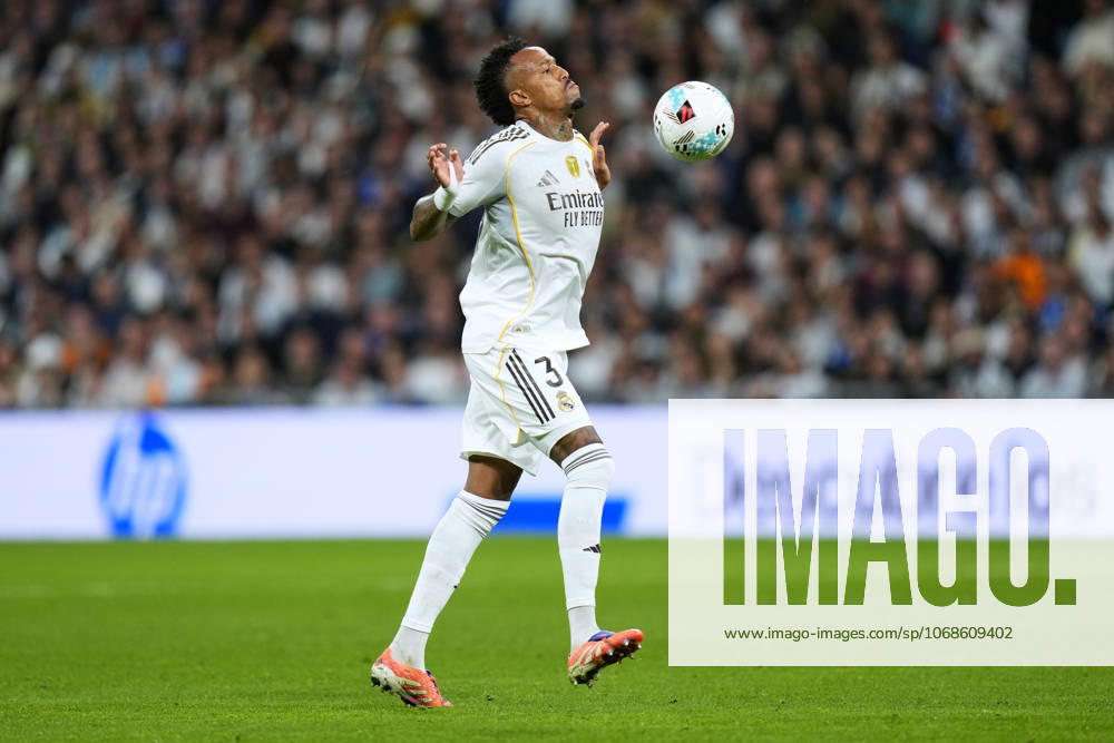 ESP: Real Madrid CF - Valencia CF. La Liga EA Sports. Date 11 Eder Militao of Real Madrid CF during the La Liga EA Sports match between Real Madrid CF and Valencia CF played at Santiago Bernabeu Stadium on November 1, 2025 in Madrid. kpng