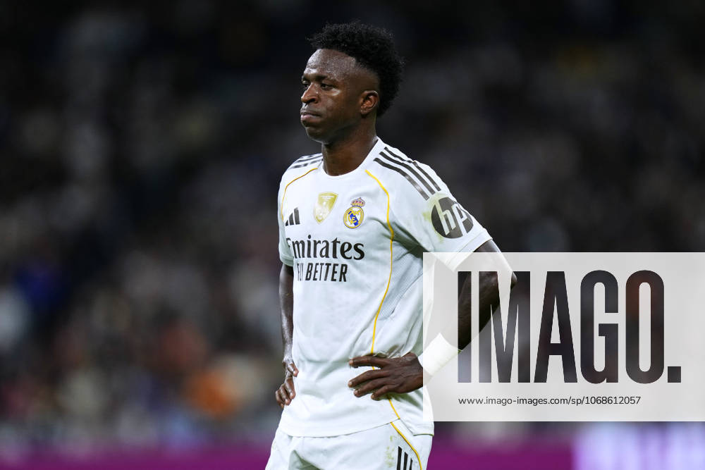 ESP: Real Madrid CF - Valencia CF. La Liga EA Sports. Date 11 Vinicius Junior of Real Madrid CF during the La Liga EA Sports match between Real Madrid CF and Valencia CF played at Santiago Bernabeu Stadium on November 1, 2025 in Madrid. kpng