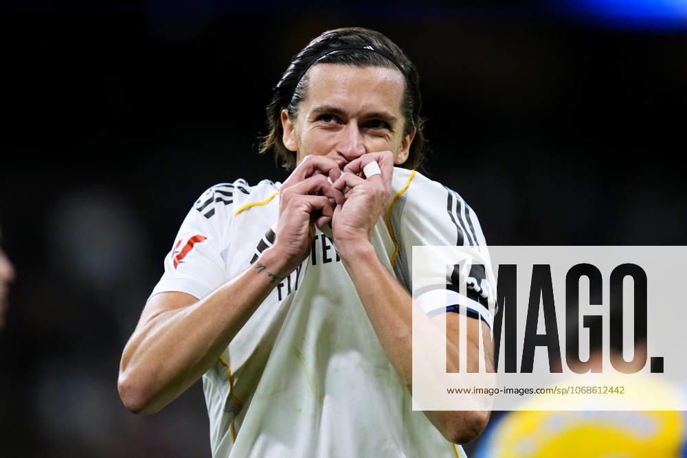 ESP: Real Madrid CF - Valencia CF. La Liga EA Sports. Date 11 Alvaro Carreras of Real Madrid CF celebrates after scoring the 4-0 during the La Liga EA Sports match between Real Madrid CF and Valencia CF played at Santiago Bernabeu Stadium on November 1, 2025 in Madrid. kpng