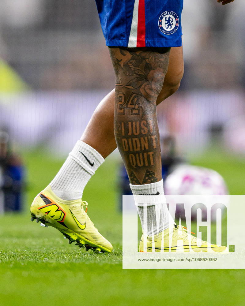 Tottenham Hotspur v Chelsea FC, Premier League, Football, The Tottenham Hotspur Stadium, London, UK - 01 Nov 2025 Close up of the leg tattoo of Reece James of Chelsea FC London The Tottenham Hotspur Stadium Tottenham GBR, UK NEWSPAPERS OUT