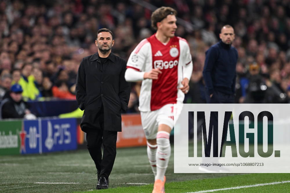 Ajax v Galatasaray - UEFA Champions League AMSTERDAM, NETHERLANDS - NOVEMBER 05: Galatasaray head coach Okan Buruk follows the UEFA Champions League 2025 26 League Phase MD4 football match between Ajax and Galatasaray at Johan Cruijff Arena in Amsterdam, Netherlands on November 05, 2025. Halil Sagirkaya Anadolu Amsterdam Netherlands. Editorial use only. Please get in touch for any other usage.