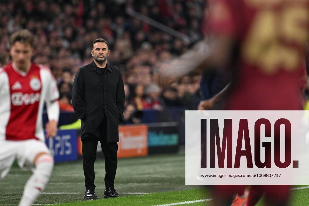 Ajax v Galatasaray - UEFA Champions League AMSTERDAM, NETHERLANDS - NOVEMBER 05: Galatasaray head coach Okan Buruk follows the UEFA Champions League 2025 26 League Phase MD4 football match between Ajax and Galatasaray at Johan Cruijff Arena in Amsterdam, Netherlands on November 05, 2025. Halil Sagirkaya Anadolu Amsterdam Netherlands. Editorial use only. Please get in touch for any other usage.