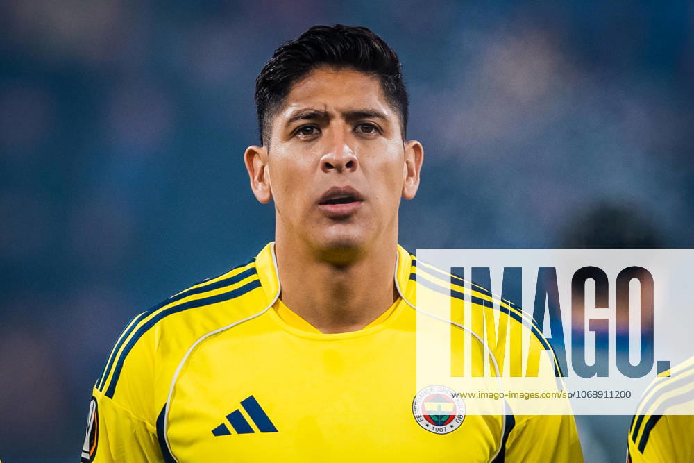 VIKTORIA PLZEN - FENERBAHCE Edson Alvarez of Fenerbahce during the UEFA Europa League, league phase football match between FC Viktoria Plzen and Fenerbahce SK. Stadion mesta Plzne - Doosan Arena, Plzen, Czechia, November 06, 2025. Photo by Branislav Racko