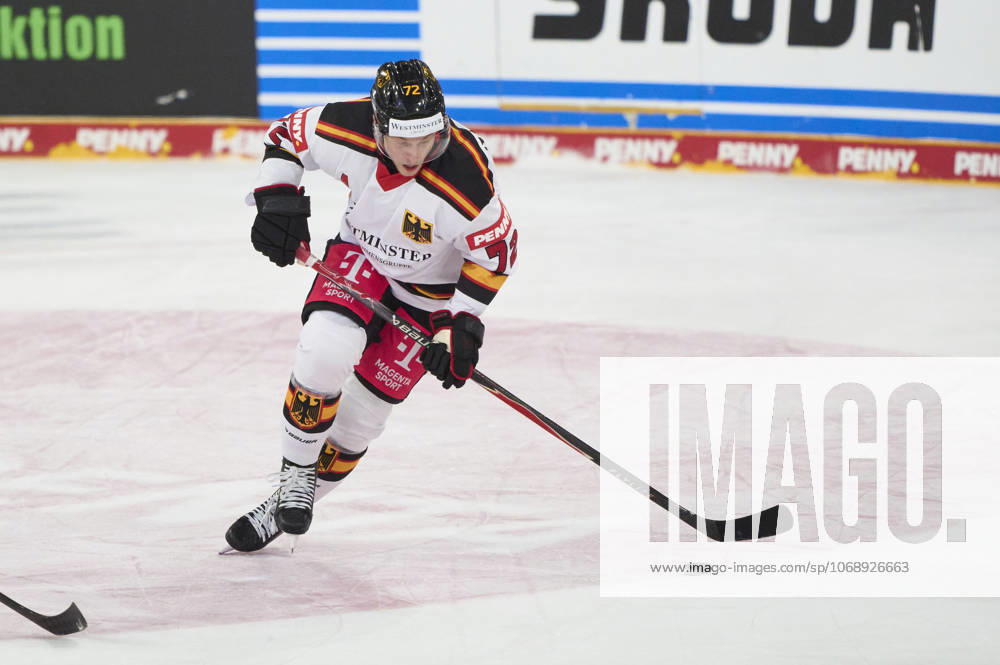 Dominik Kahun of Germany at the match GERMANY - LATVIA 4-1 DEB Ice hockey, Eishockey DEUTSCHLAND CUP in Landshut, Germany, November 6, 2025, Season 2025 2026.
