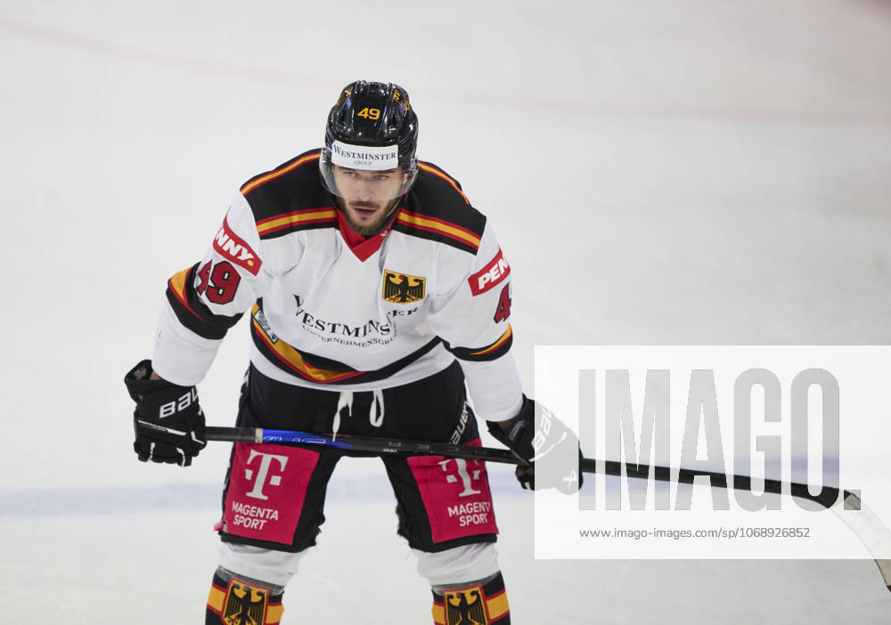 Lukas Kälble, Kaelble of Germany at the match GERMANY - LATVIA 4-1 DEB Ice hockey, Eishockey DEUTSCHLAND CUP in Landshut, Germany, November 6, 2025, Season 2025 2026.