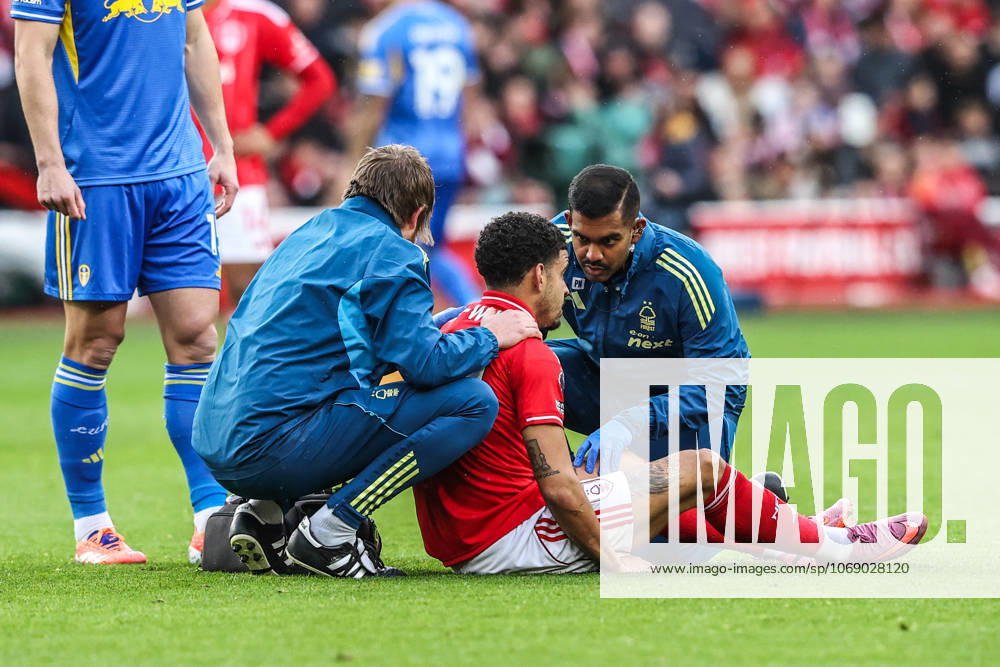 Premier League Nottingham Forest v Leeds United Neco Williams of Nottingham Forest receives treatment during the Premier League match Nottingham Forest vs Leeds United at City Ground, Nottingham, United Kingdom, 9th November 2025 (Photo by Alfie Cosgrove News Images) Nottingham City Ground Nottinghamshire United Kingdom