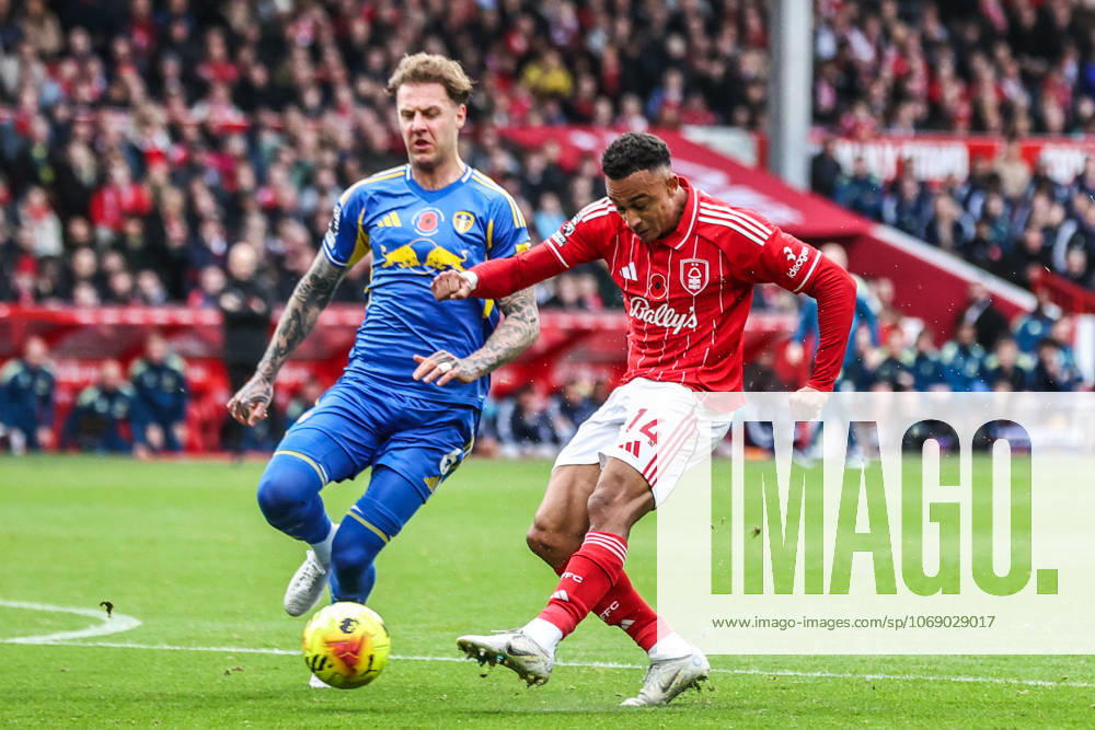 Premier League Nottingham Forest v Leeds United Dan Ndoye of Nottingham Forest takes a shot on goal during the Premier League match Nottingham Forest vs Leeds United at City Ground, Nottingham, United Kingdom, 9th November 2025 (Photo by Alfie Cosgrove News Images) Nottingham City Ground Nottinghamshire United Kingdom