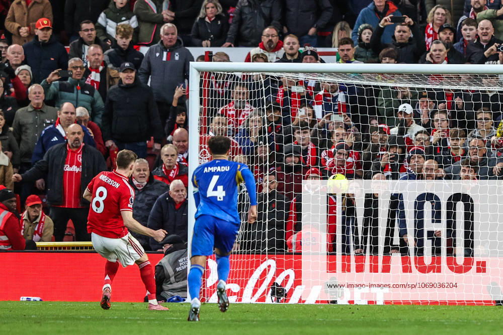 Premier League Nottingham Forest v Leeds United Elliot Anderson of Nottingham Forest scores a penalty to make it 3-1 during the Premier League match Nottingham Forest vs Leeds United at City Ground, Nottingham, United Kingdom, 9th November 2025 (Photo by Alfie Cosgrove News Images) Nottingham City Ground Nottinghamshire United Kingdom