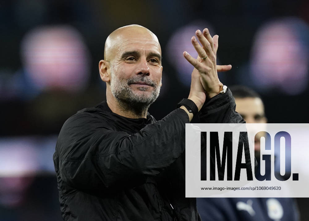 Manchester, England, 9th November 2025. Pep Guardiola coach of Manchester City claps the fans during the Manchester City vs Liverpool Premier League match at the Etihad Stadium, Manchester. Picture credit should read: Andrew Yates Sportimage . SPI_086_AY_Man_City_Liverpool SPI-4280-0082