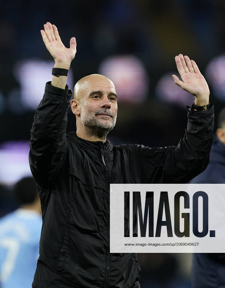 Manchester, England, 9th November 2025. Pep Guardiola coach of Manchester City waves to the fans during the Manchester City vs Liverpool Premier League match at the Etihad Stadium, Manchester. Picture credit should read: Andrew Yates Sportimage . SPI_088_AY_Man_City_Liverpool SPI-4280-0084
