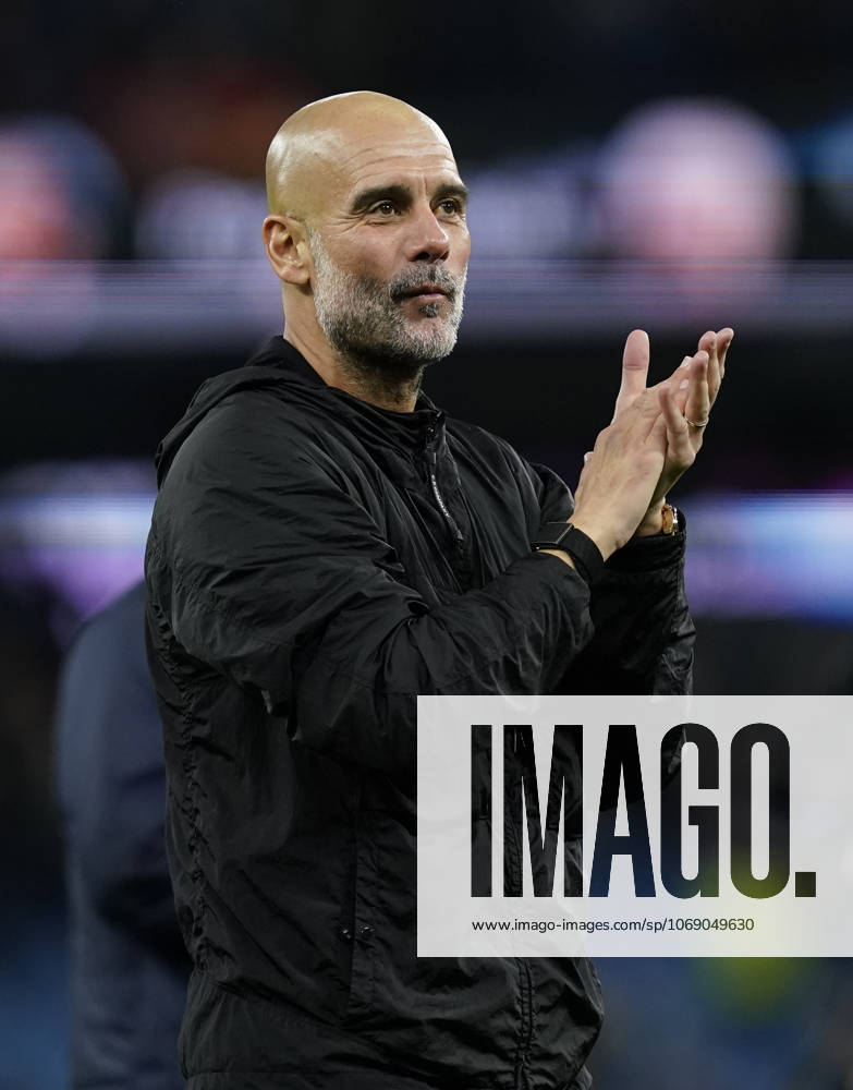 Manchester, England, 9th November 2025. Pep Guardiola coach of Manchester City applauds the fans during the Manchester City vs Liverpool Premier League match at the Etihad Stadium, Manchester. Picture credit should read: Andrew Yates Sportimage . SPI_089_AY_Man_City_Liverpool SPI-4280-0085