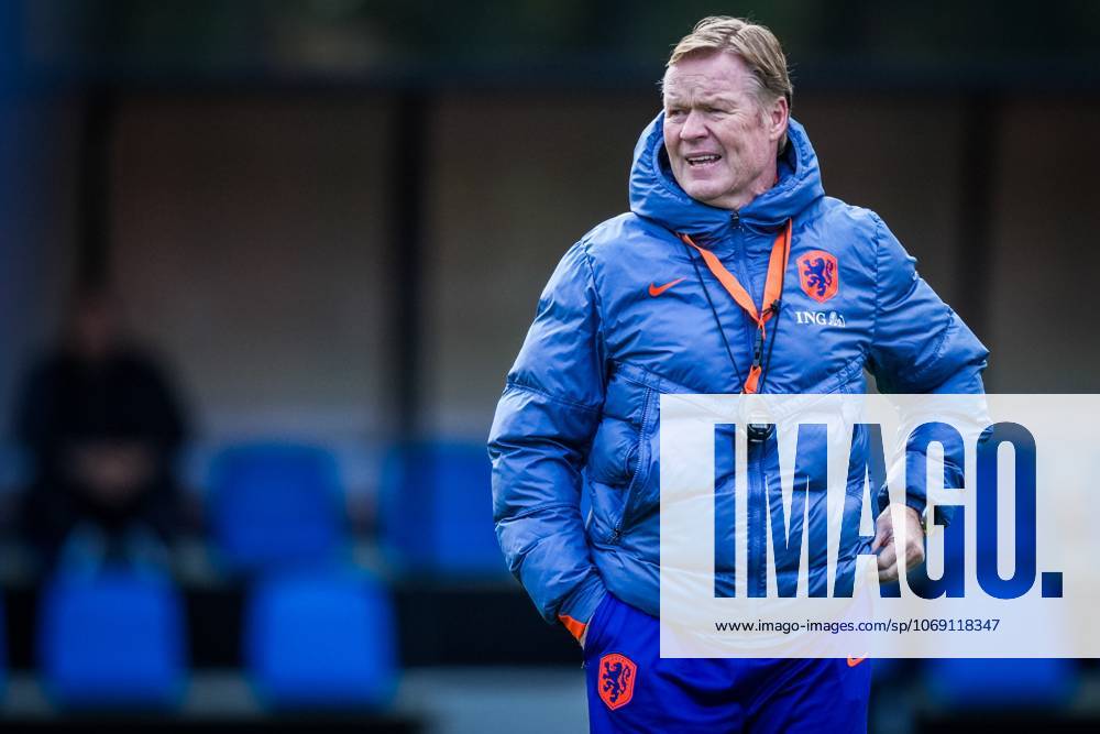 , KNVB Campus , season 2025 2026 , Dutch International football , Training session Netherlands , picture shows Netherlands coach Ronald Koeman Training session Netherlands 11-11-2025 x31985907x